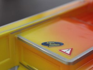 Achtung Sticker individuell beklebte Karosserie